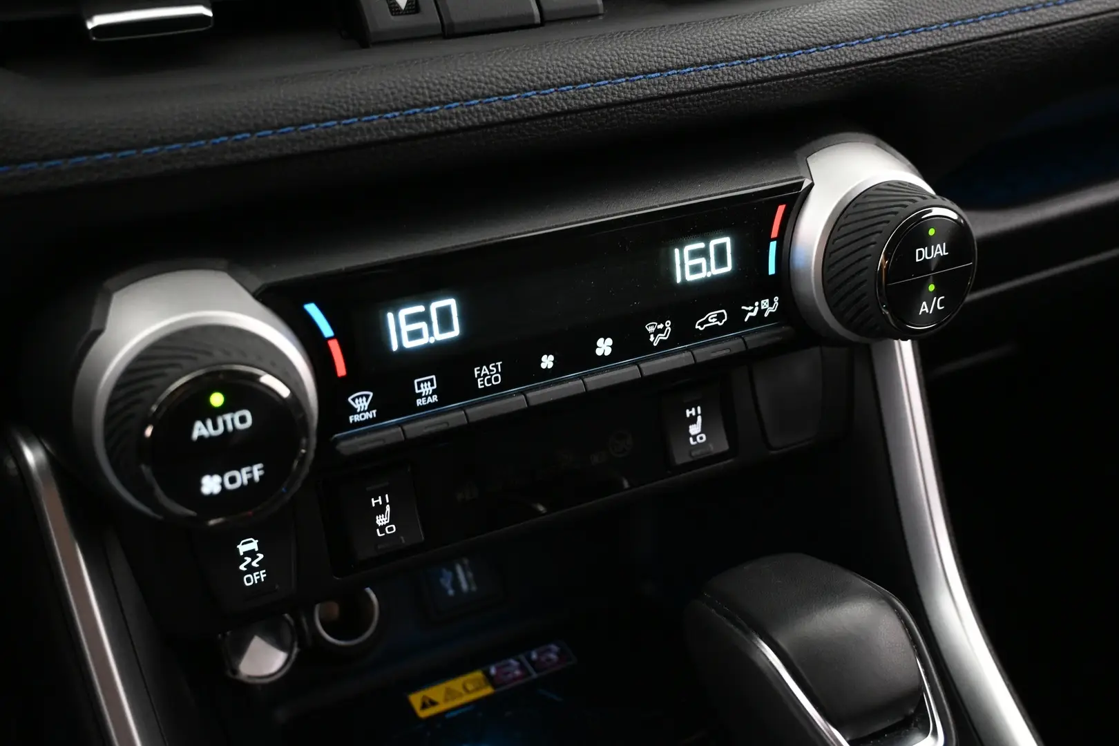 Car Image - 5X4qESHtDXe0hP7oK0jbfq
