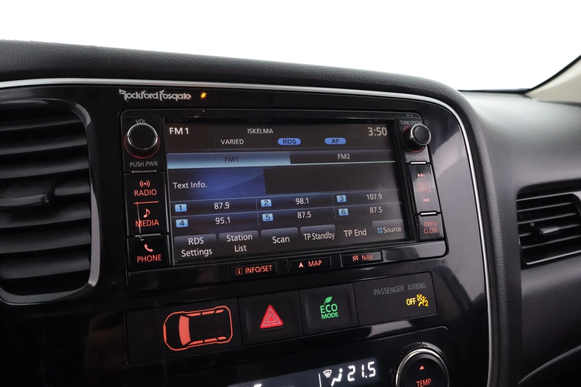 Car Image - 4Ym8lT3vHlbhAoj3nLgusf