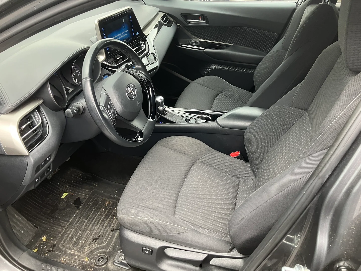 Car Image - QUUzBNyZkcUB89cGxLnI4