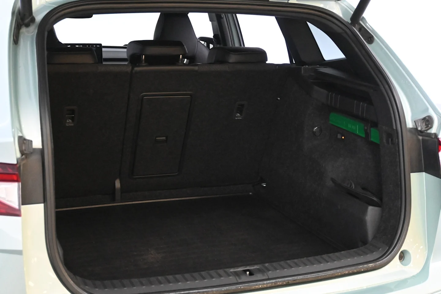 Car Image - 3QMFJkQ8i6z3ZHbsewKFoA