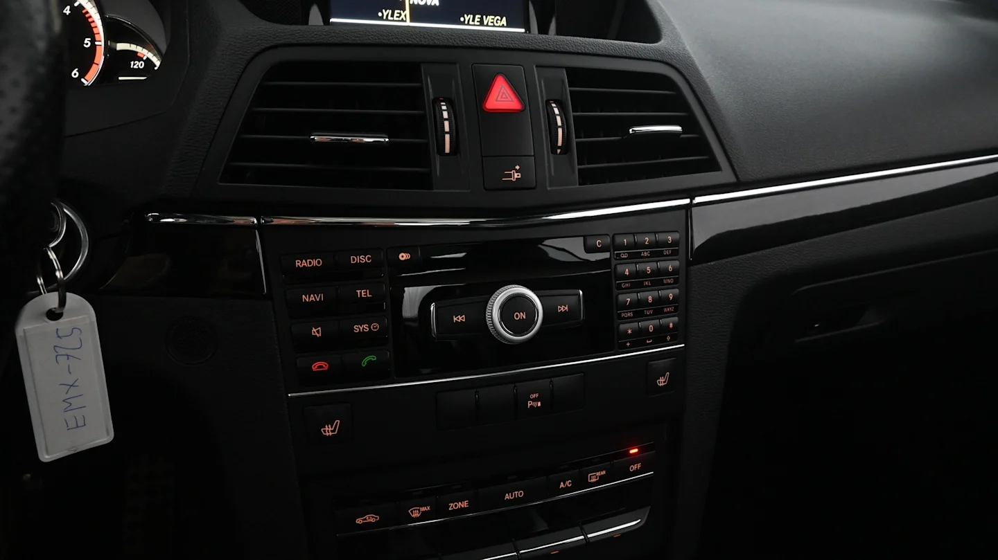 Car Image - uuBGQMucL4L9hccVBY6Mv