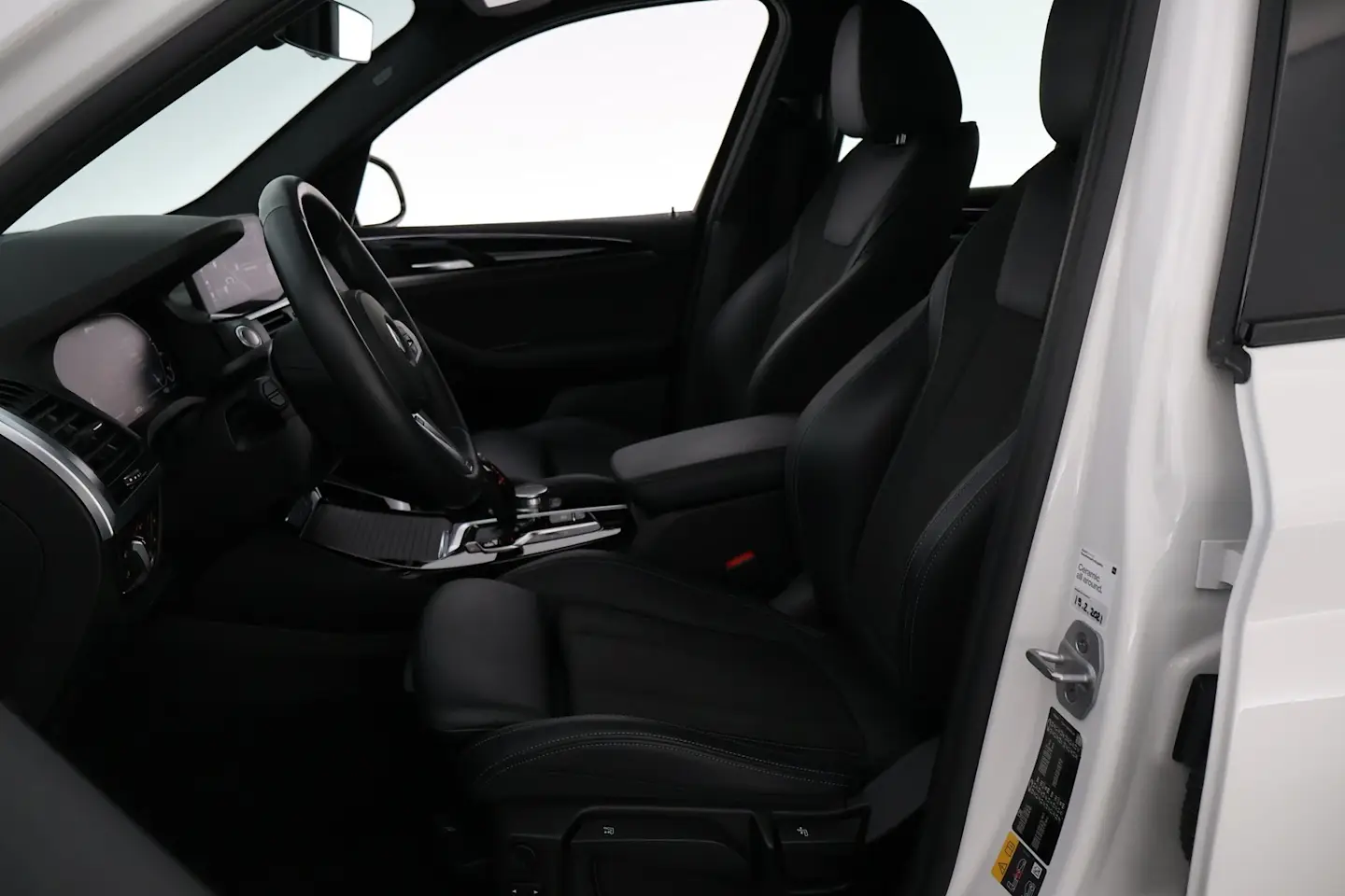 Car Image - 1CUQP2deuQpmYkqyS0Z39U