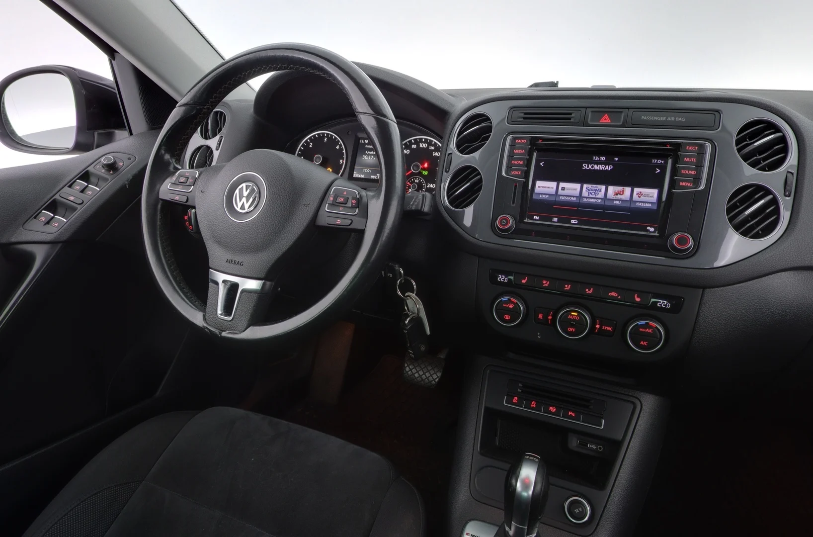 Car Image - 6Dc3yXpnKiczRelKrzDsdI