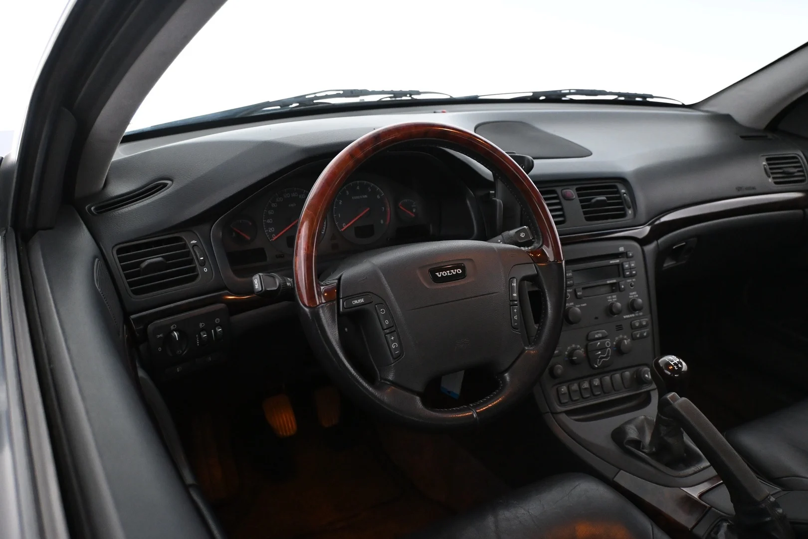 Car Image - 3If7aLyuEh30pLqO8QXHuc