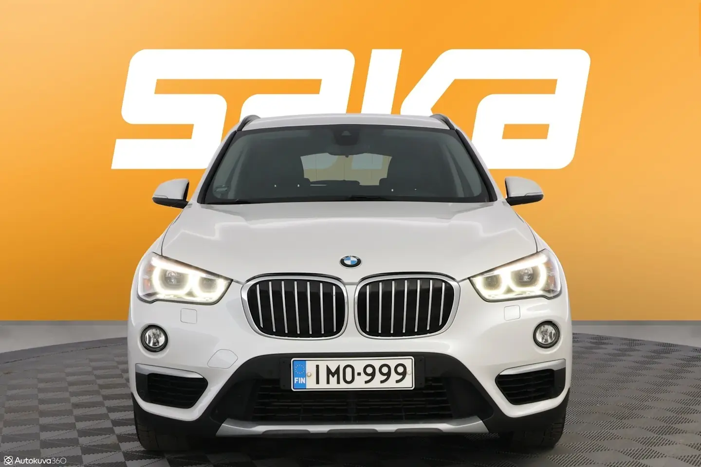 Car Image - 40newx8SglRZgG88P2Cmvi