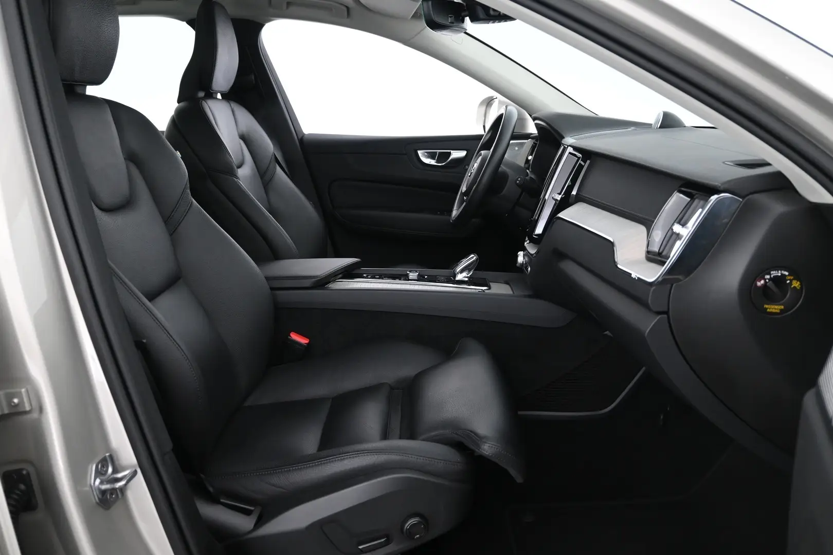 Car Image - 4n5gApYOivNeGp6PocvEmI