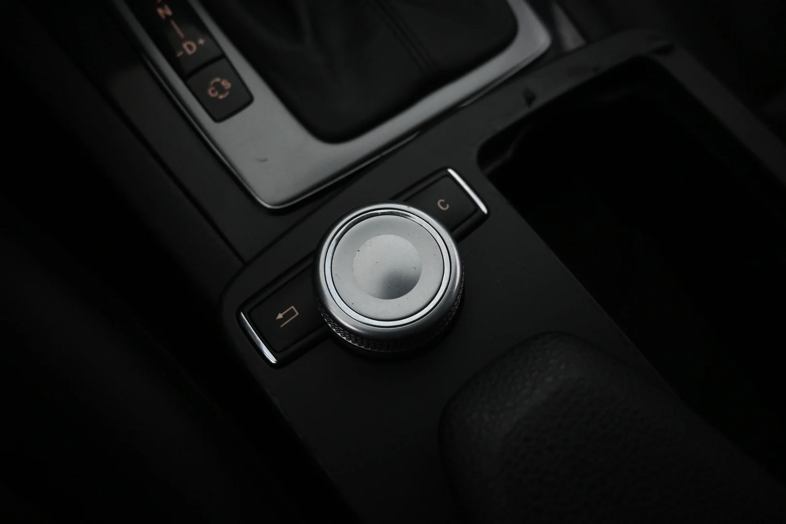 Car Image - 4kShDrObGPqYec3EOXL7Hc