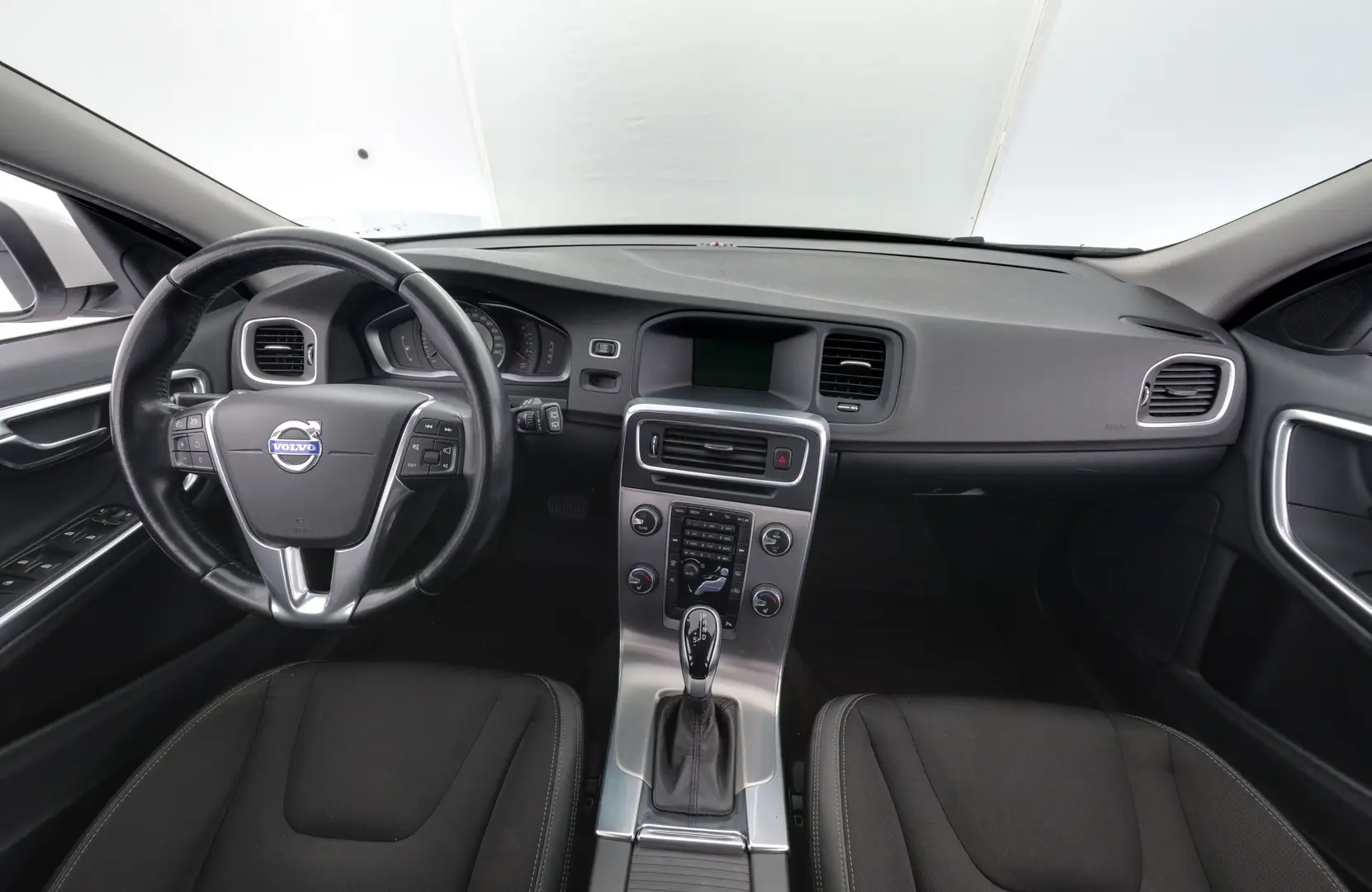 Car Image - 1KYx4WvGpl74DM01GnhlTq