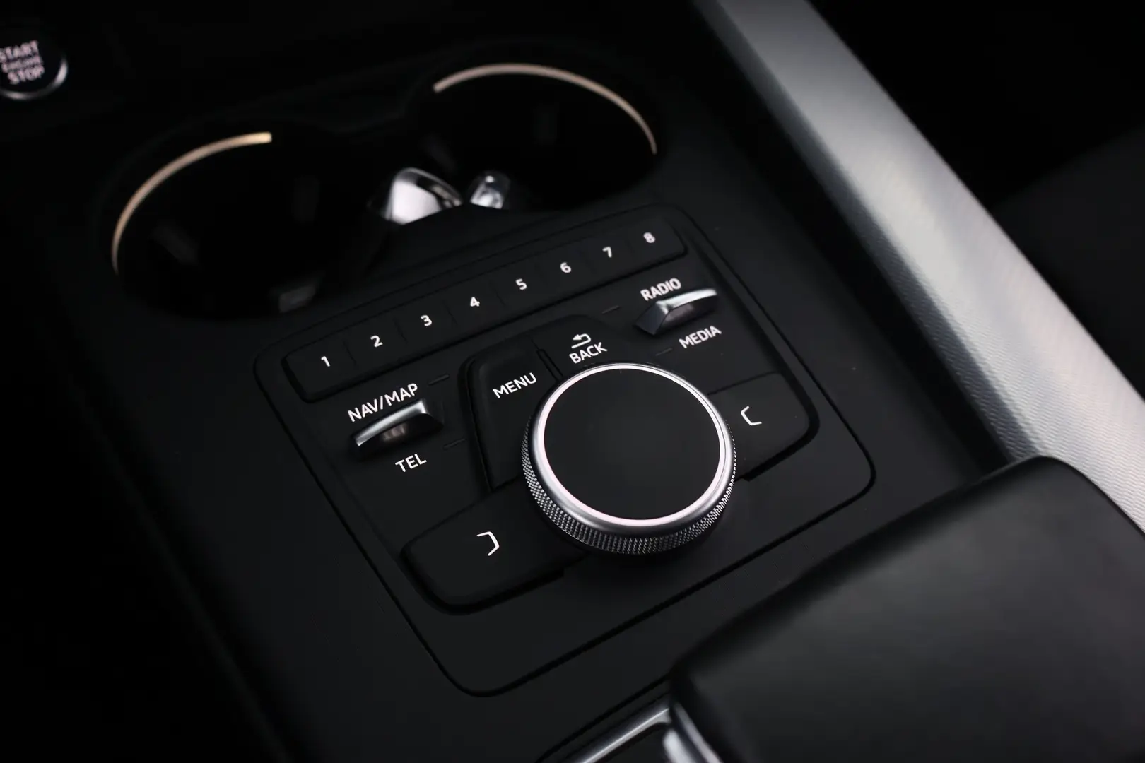 Car Image - 3toIJLO2A6w9PzhlpttVzL