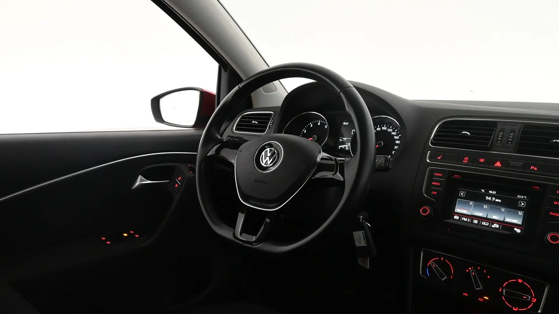 Car Image - 4eXyhsoEzLeNmdTKmIp278