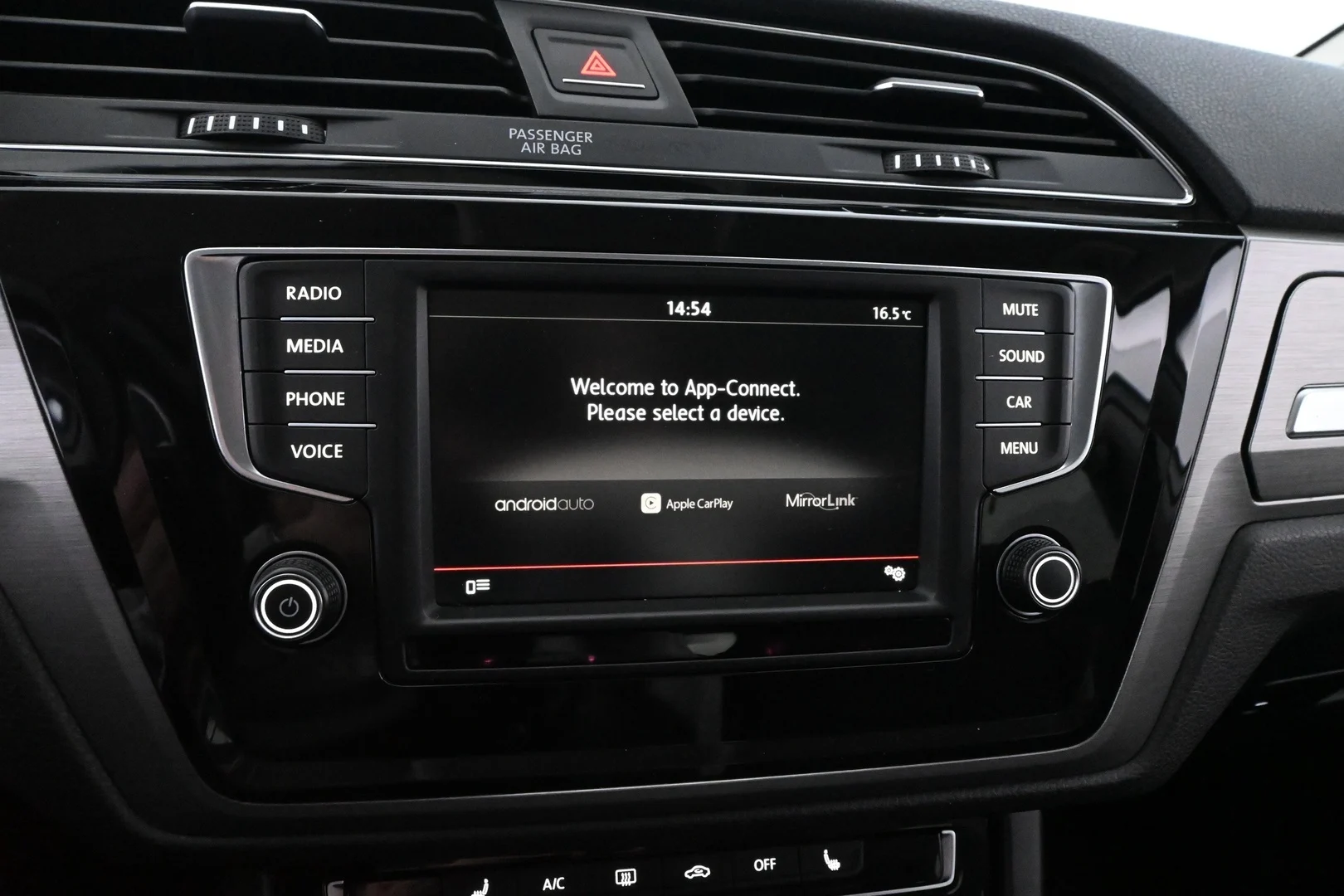 Car Image - 3S74EZqrVX2PuirwHZ92N5