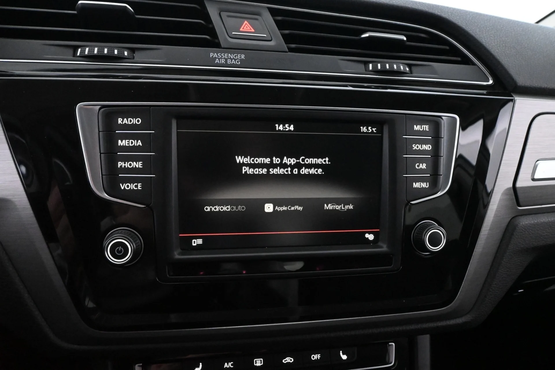 Car Image - 3S74EZqrVX2PuirwHZ92N5