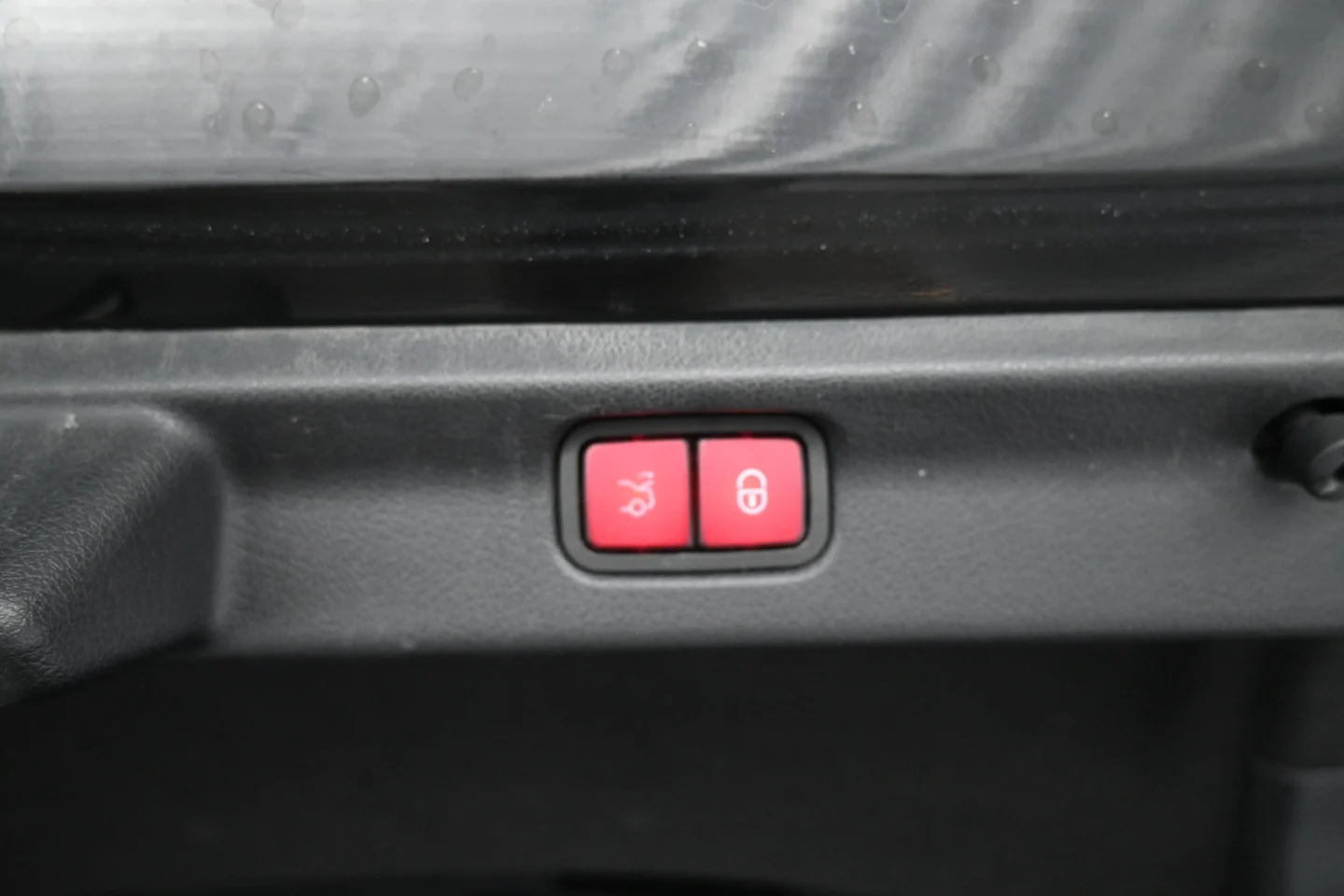 Car Image - 77F9LZh7e39Vrexa0ytBzi