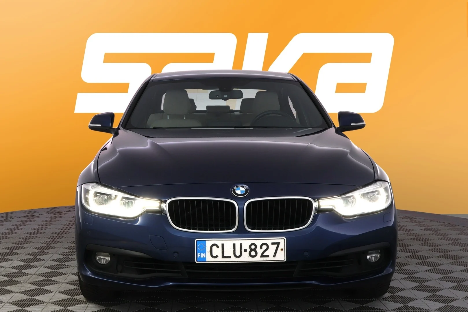 Car Image - s3kNoGWtHg8nOud5ZdliT