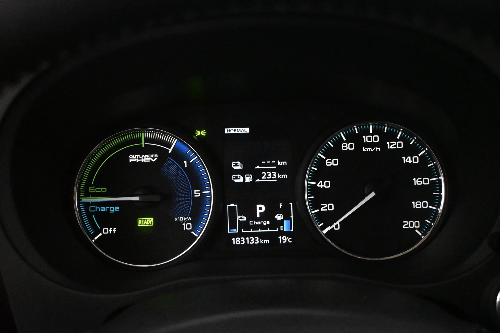 Car Image - sarHbxL4bl8PBZeNZBtLh