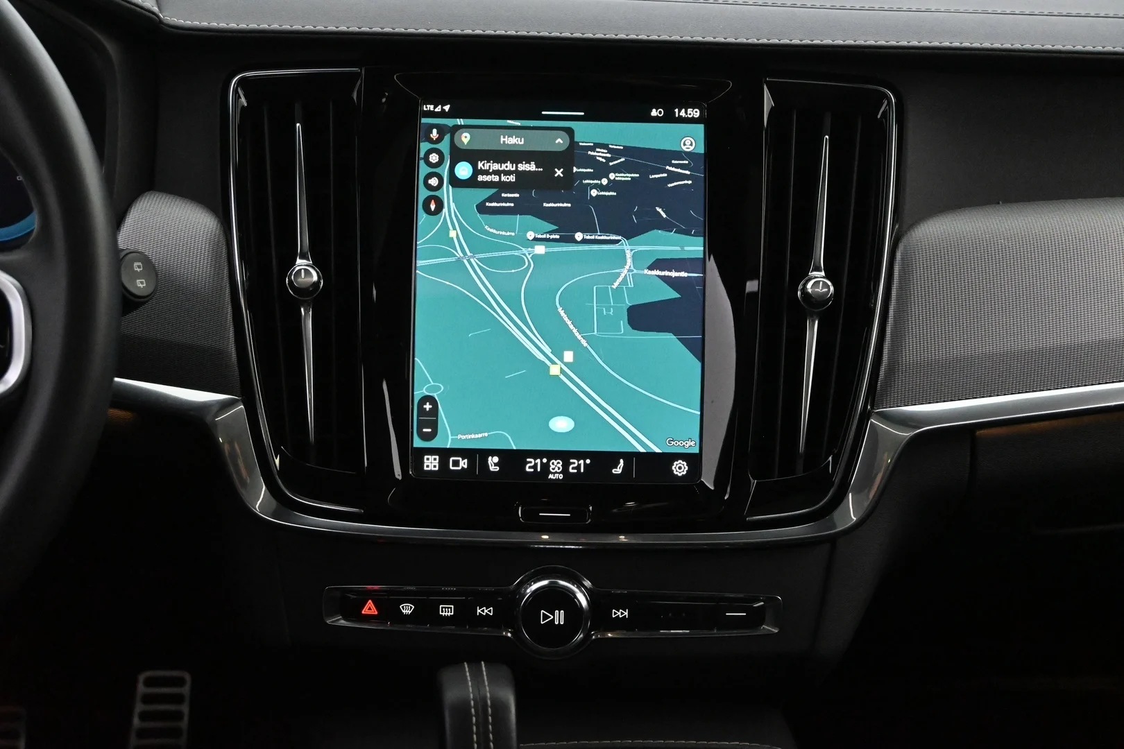 Car Image - 3lOj9wuOTHTSIPb00hsc7W
