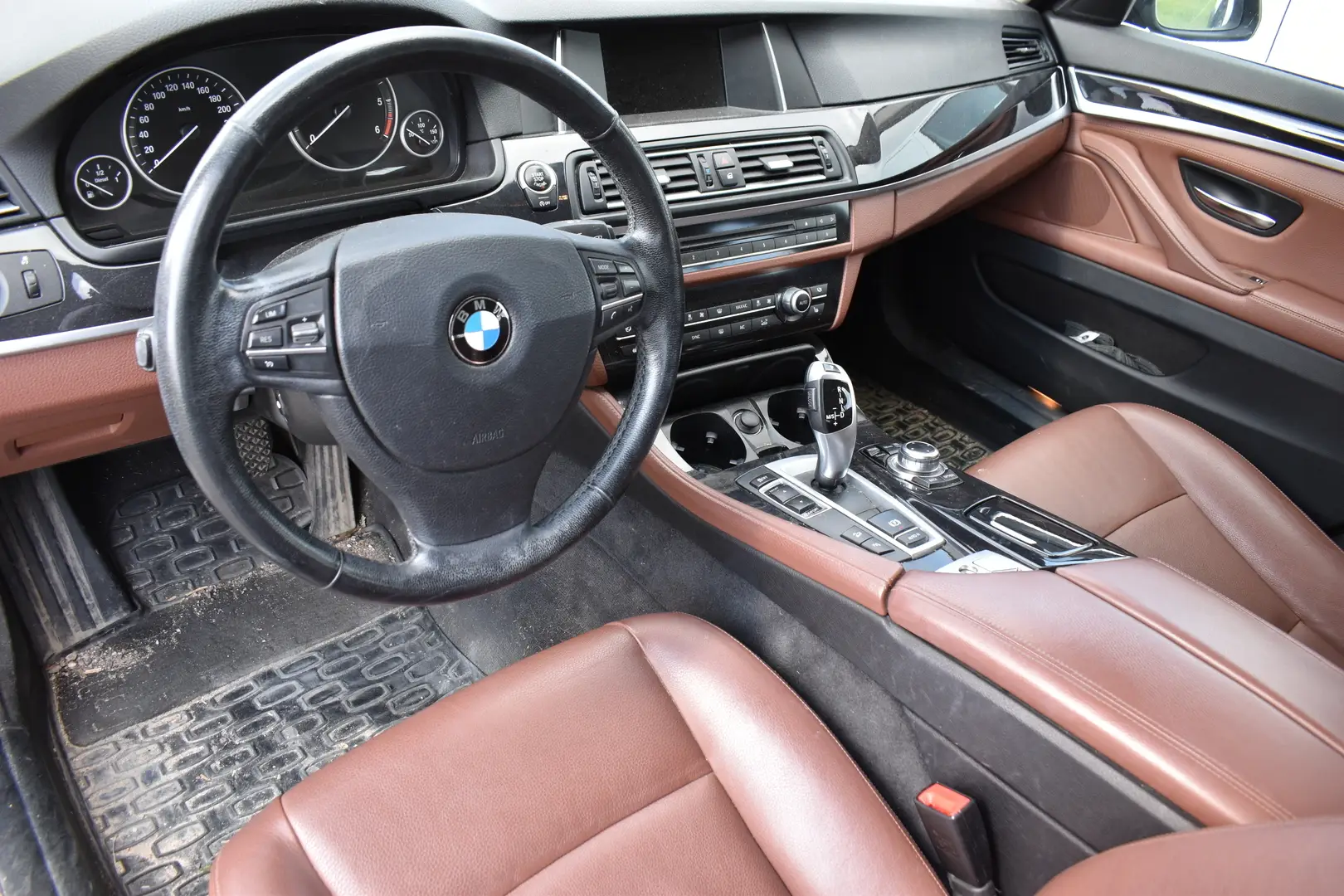 Car Image - 4FxdoNjWn1I2mAxBECBC0o