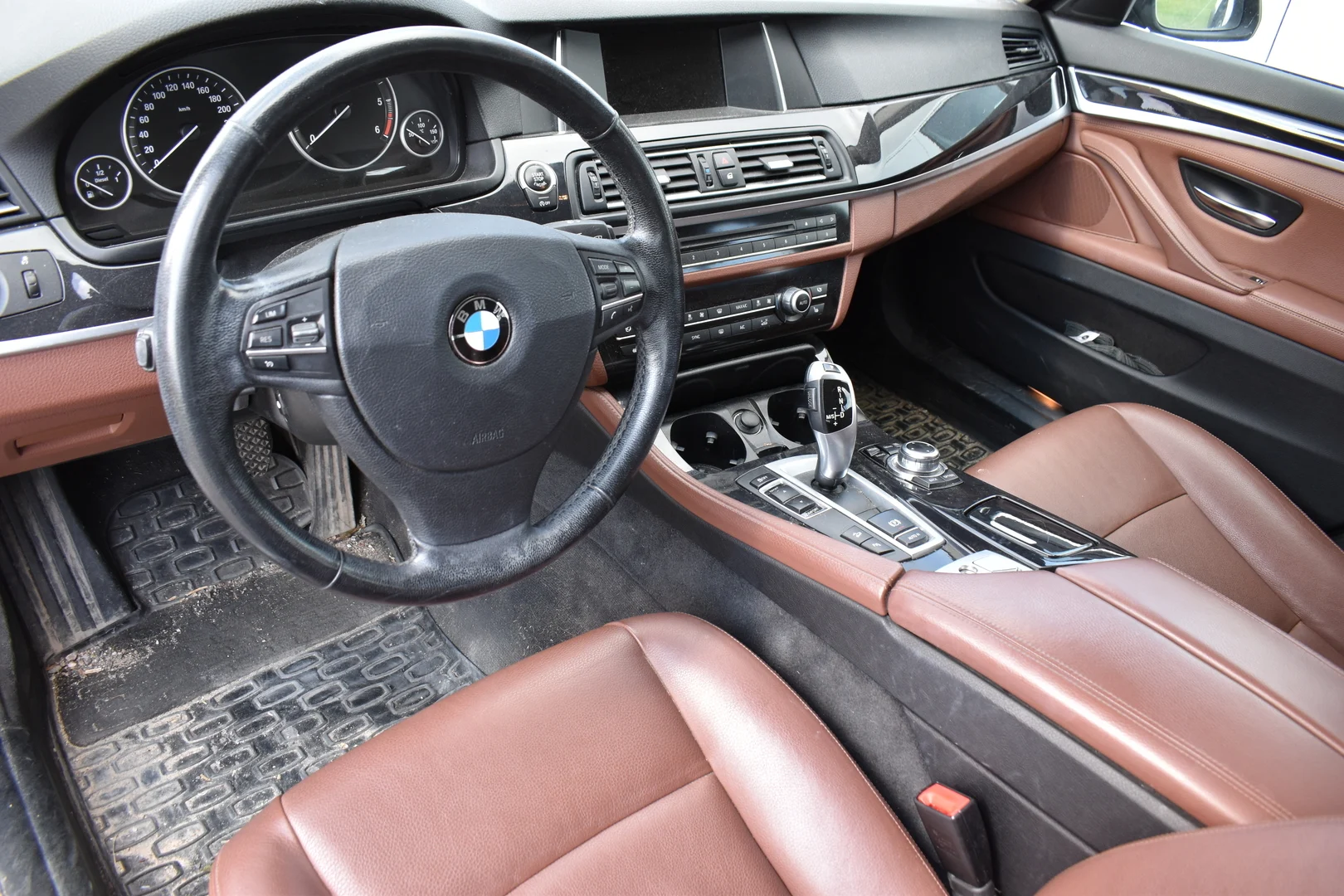 Car Image - 4FxdoNjWn1I2mAxBECBC0o