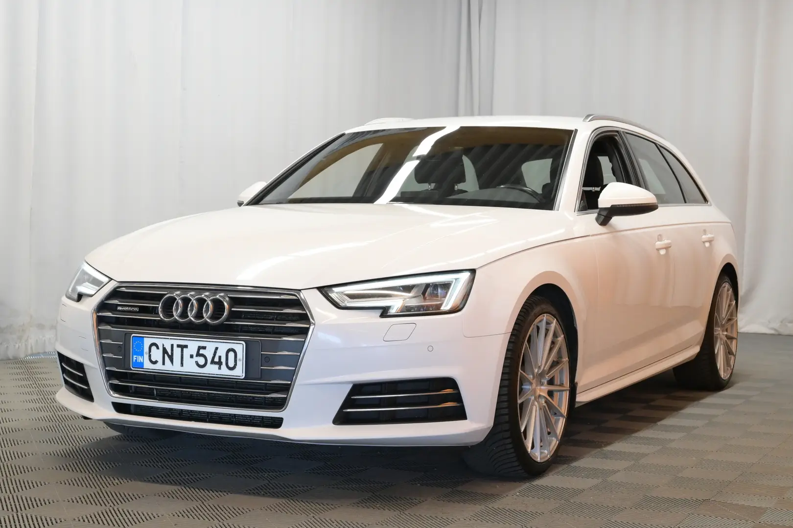 Car Image - 3j81tjdxDTGsrvVX7UQhil