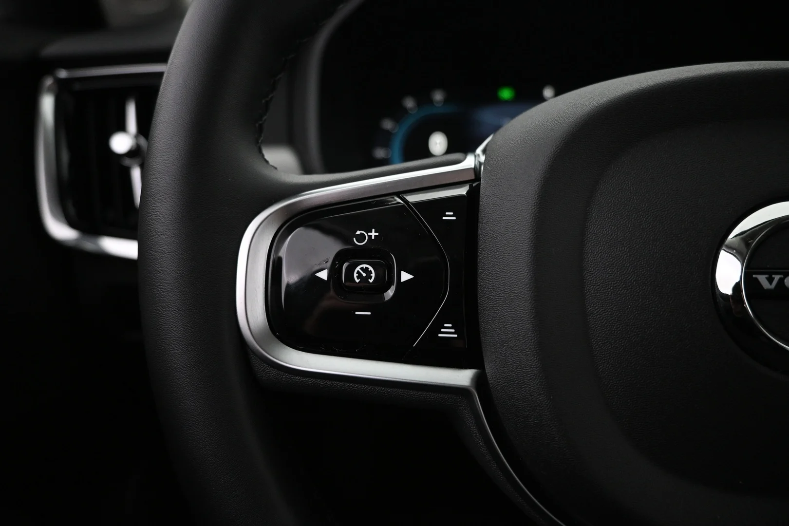 Car Image - 7si1ocLWzjb1Lt8RMh5plm