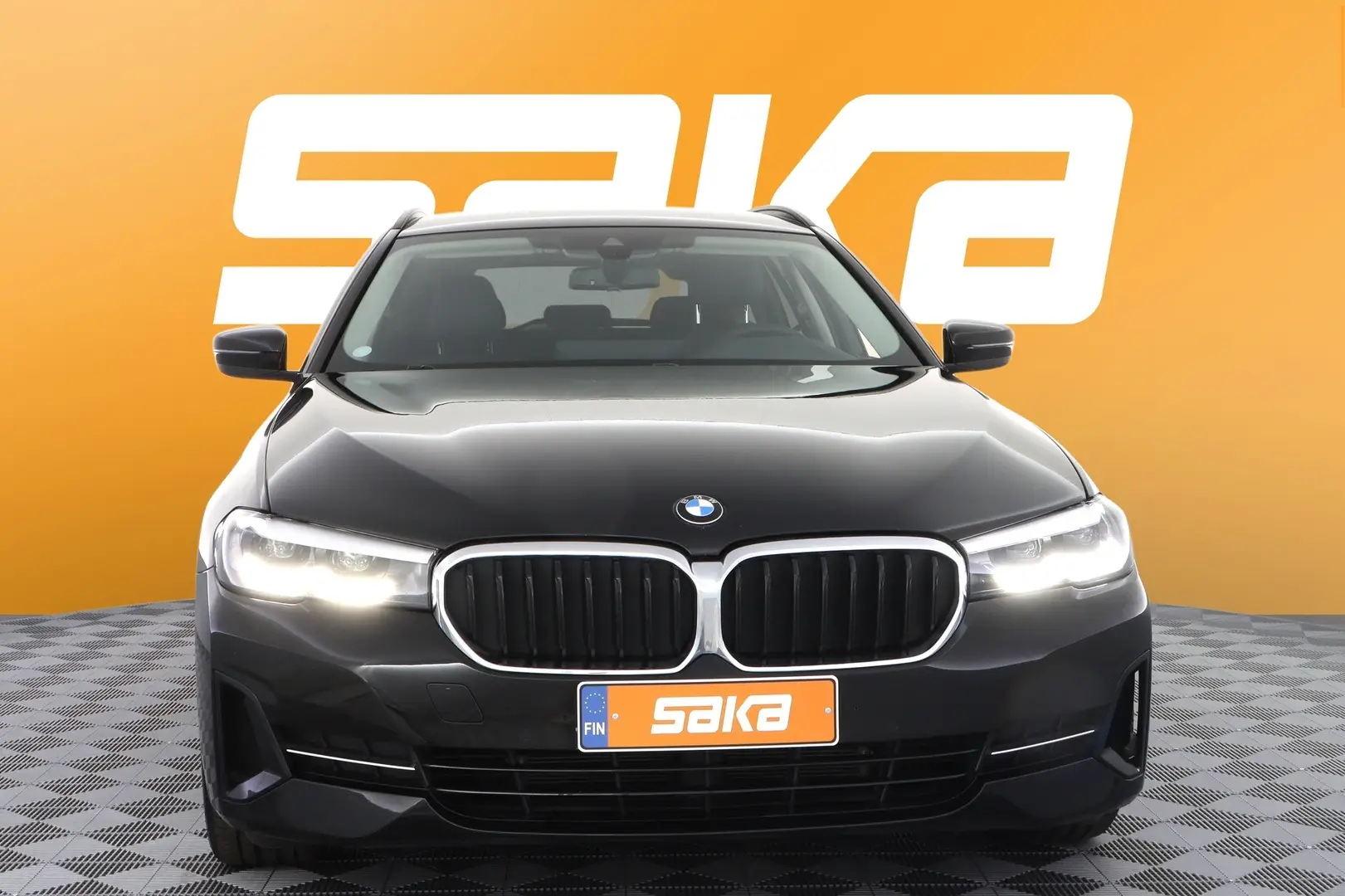 Car Image - 2ONFKELwiIUMgggypQ64UM