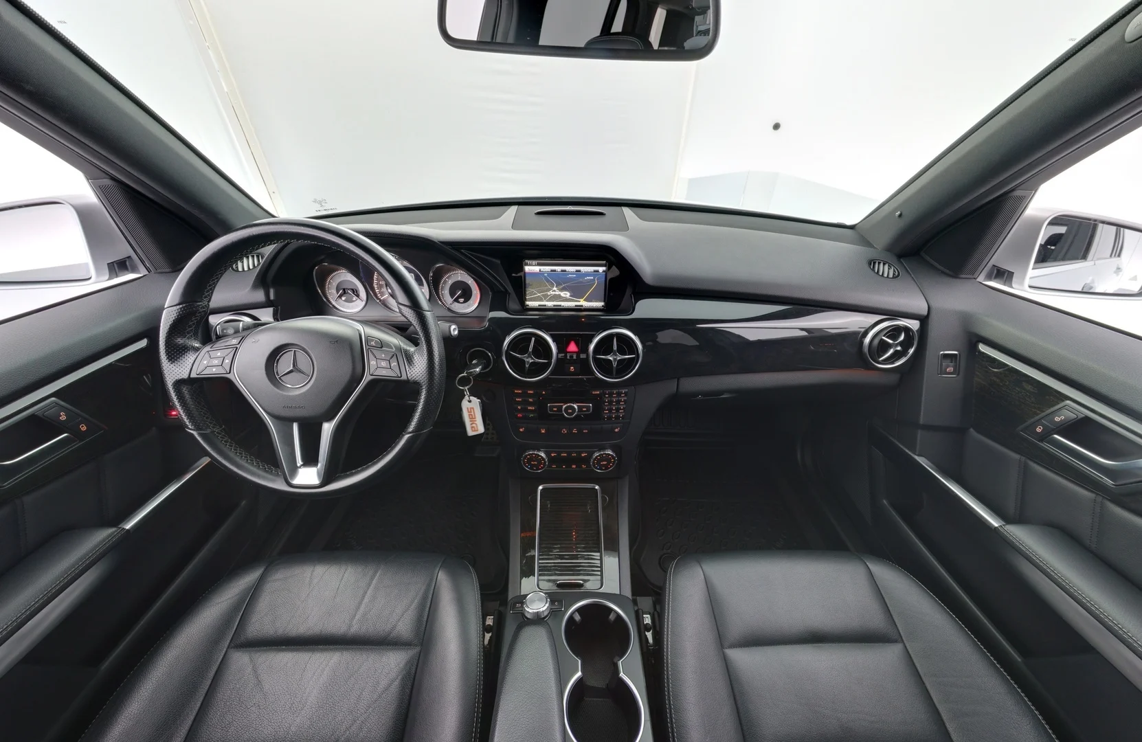 Car Image - 5lhebi3C6b3Vcr5KbbHfQd