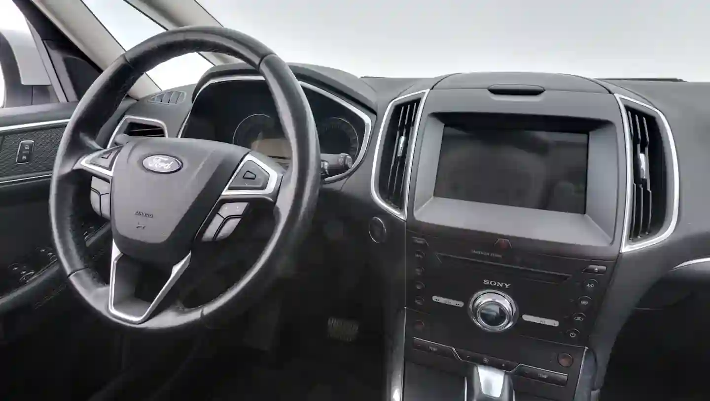 Car Image - 52WMCLqIN4kXcvWndATeis