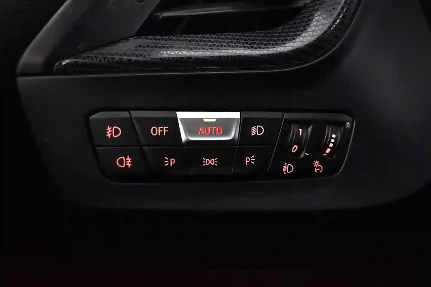 Car Image - 1xjtzKrP64jPVCPCDcc0Th