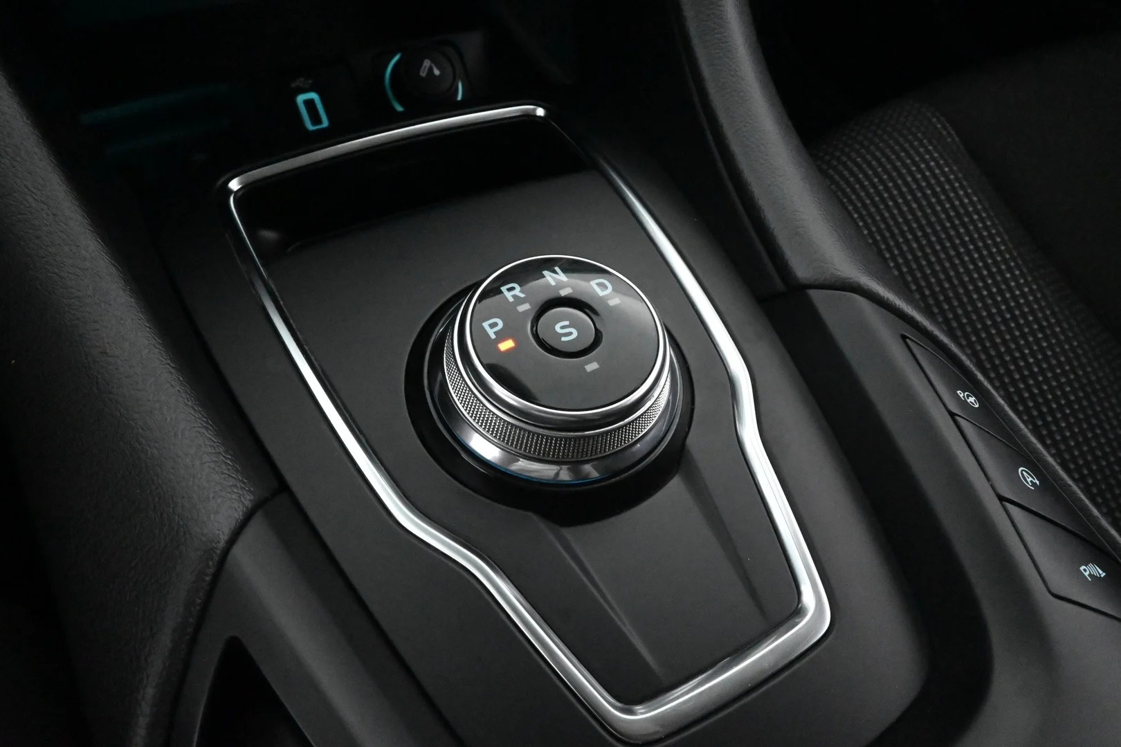 Car Image - vsaJnva9tDImxxAErayg4
