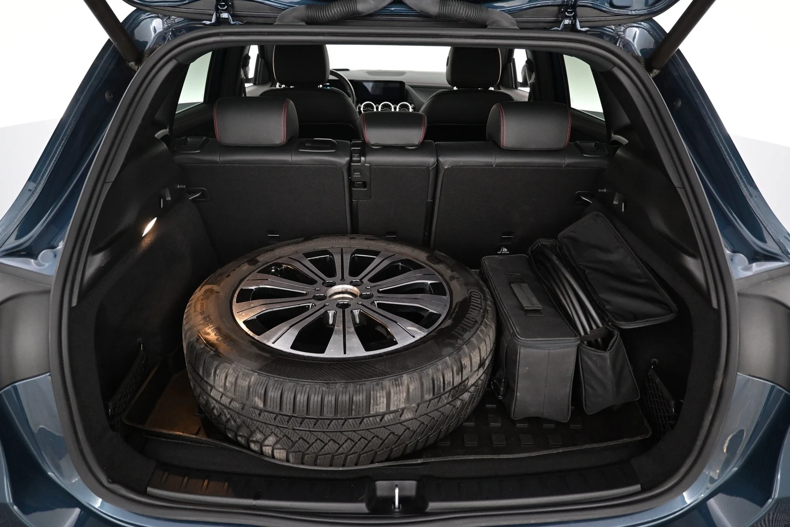 Car Image - 2KQDWapc6GLCJNZnHyX6l3