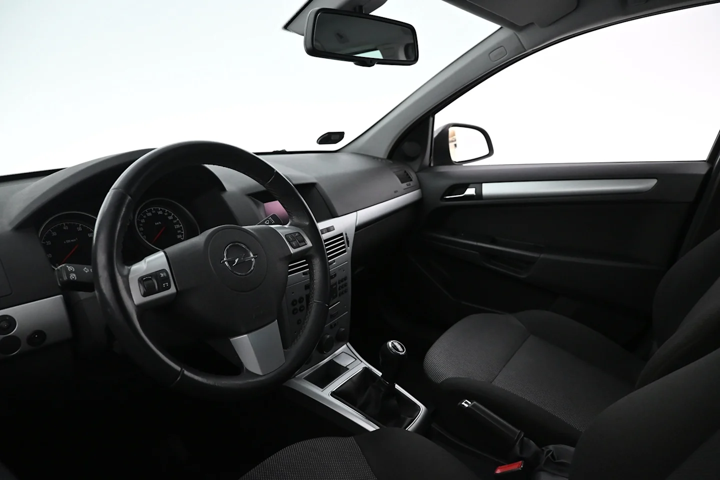 Car Image - 4DIHXRmKdXwT7VFAtHdJVA