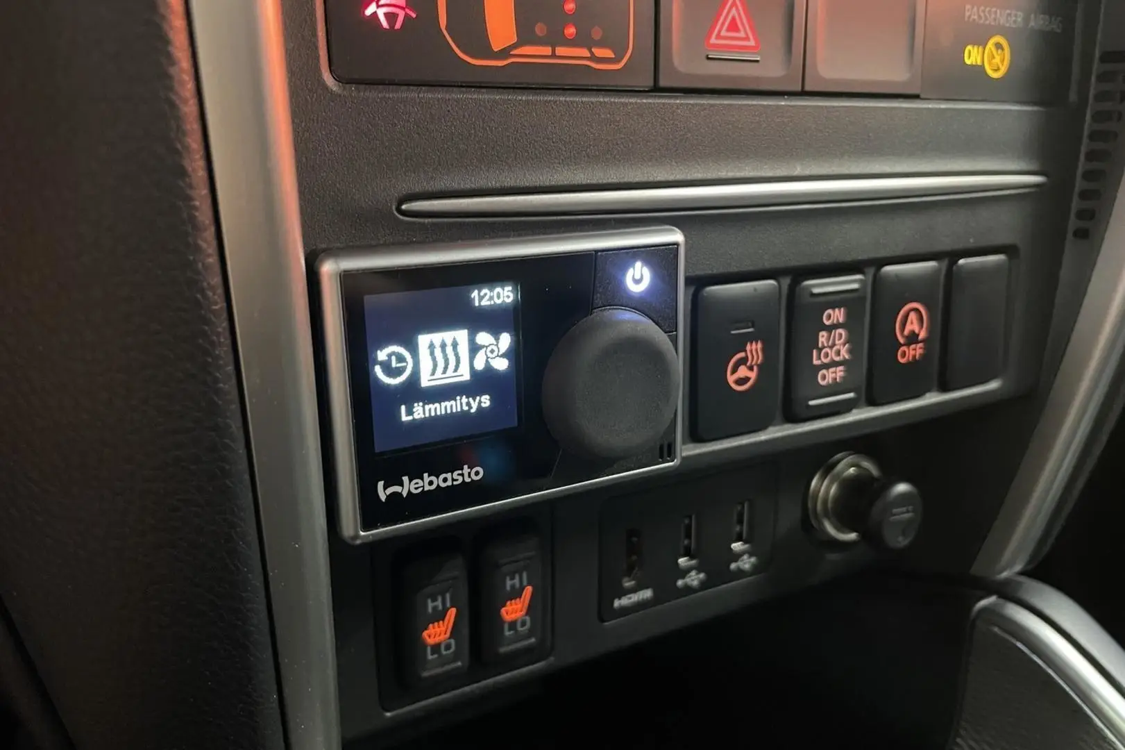 Car Image - 48XCJ5aXQrvm38ugHYwuGc
