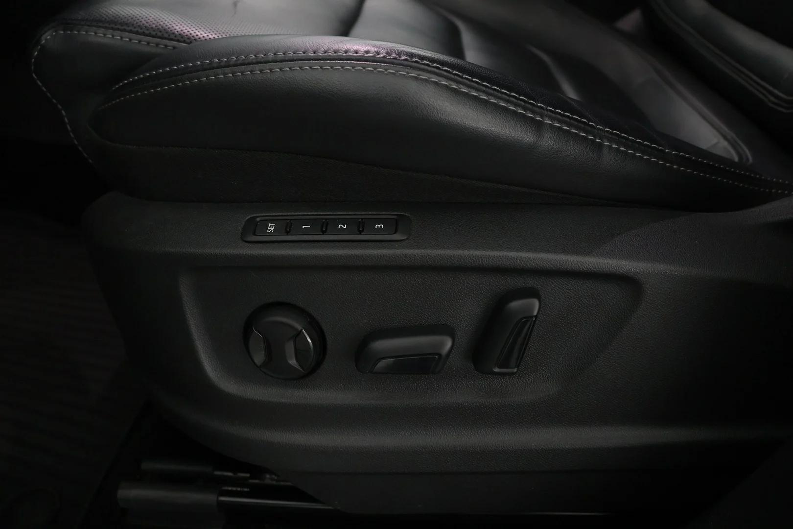 Car Image - J7rcaXnQawWLJkYEC69pM