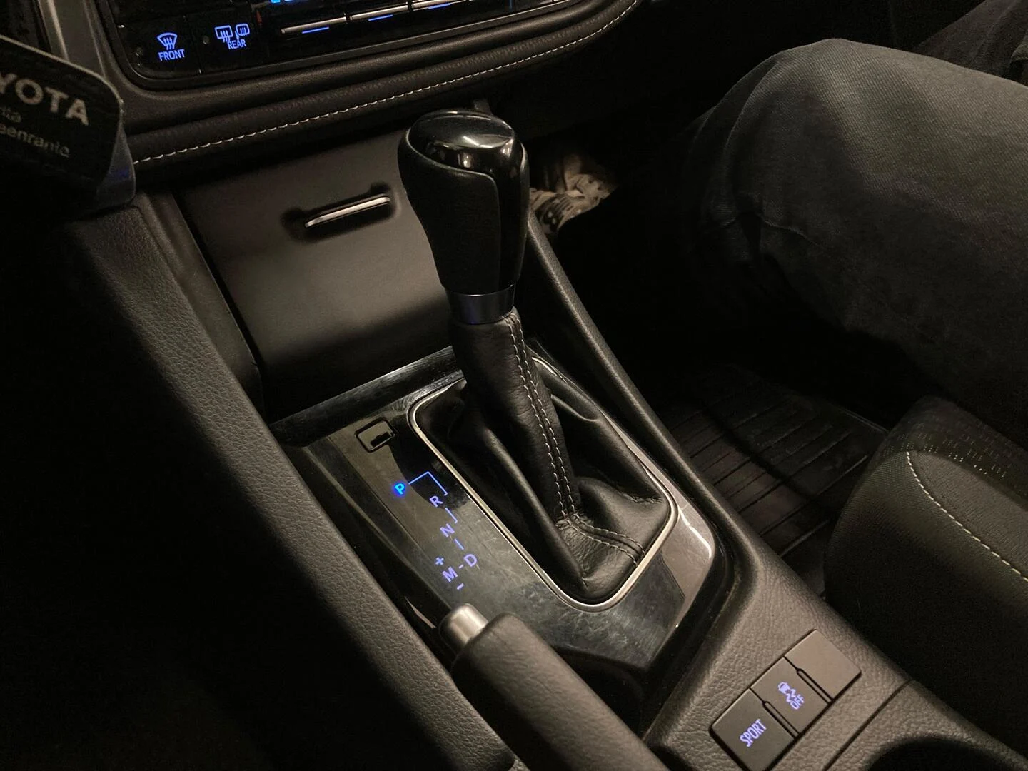 Car Image - 7tZRKjy1yja1fPXV8VzDLu