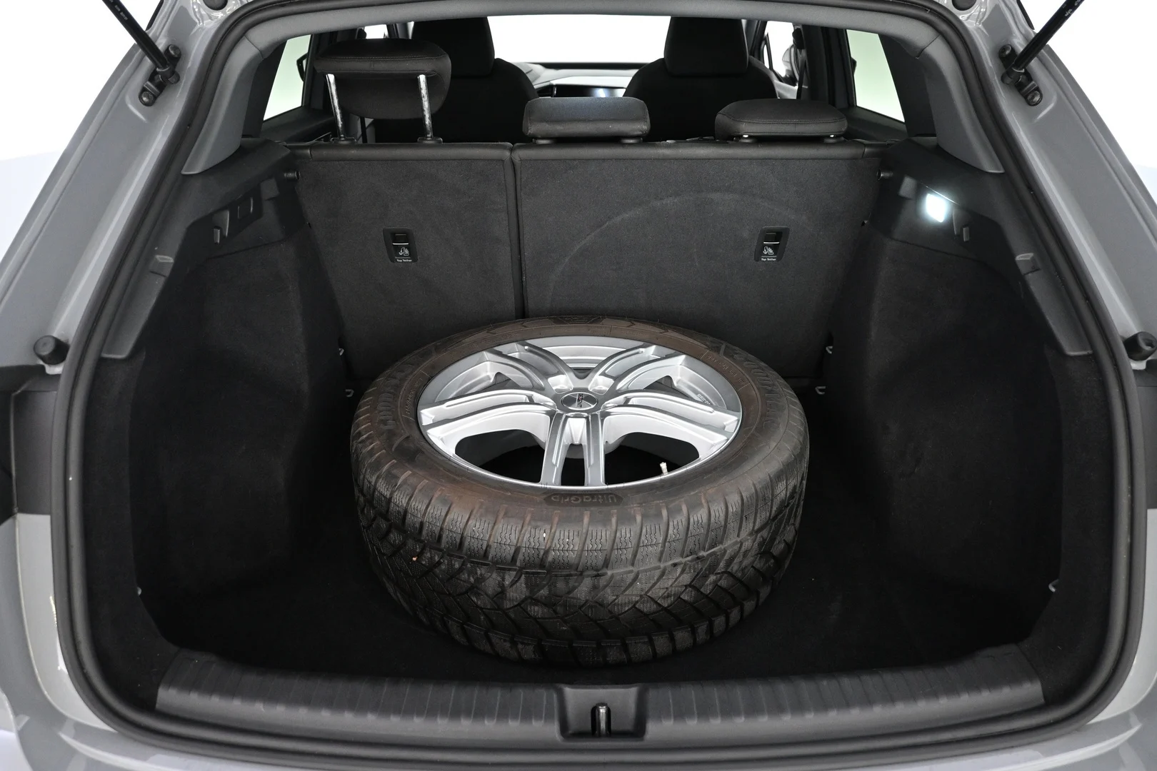 Car Image - 3H6whs6v45YJLlRm0EDxEz