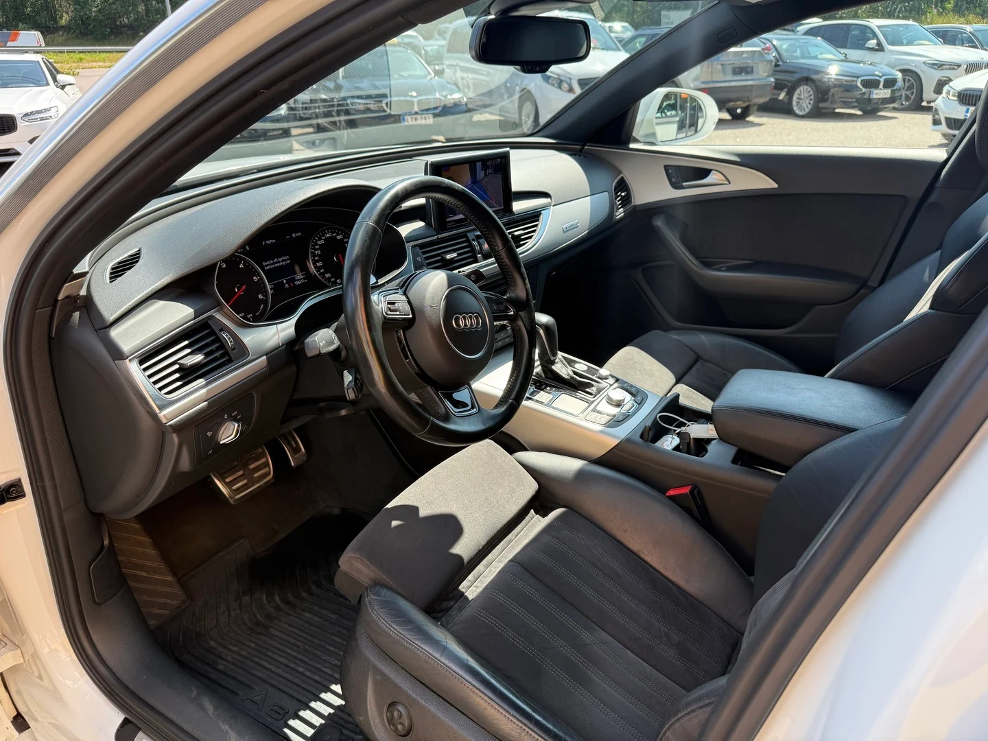 Car Image - 53IeFLSgNCNvvl6YQZlLcV