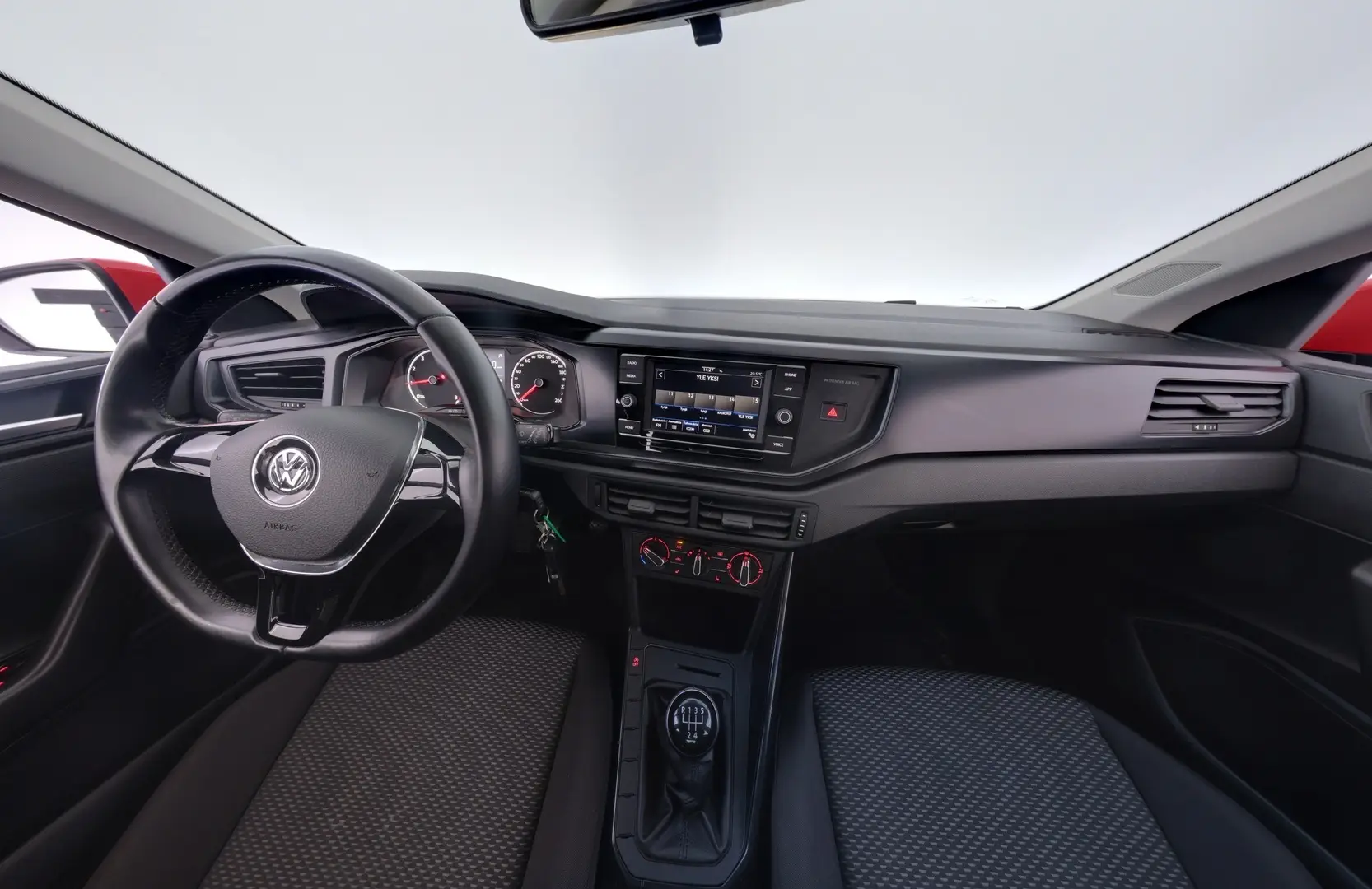 Car Image - 7lINzQMIFpDr0BjvZFV4lR