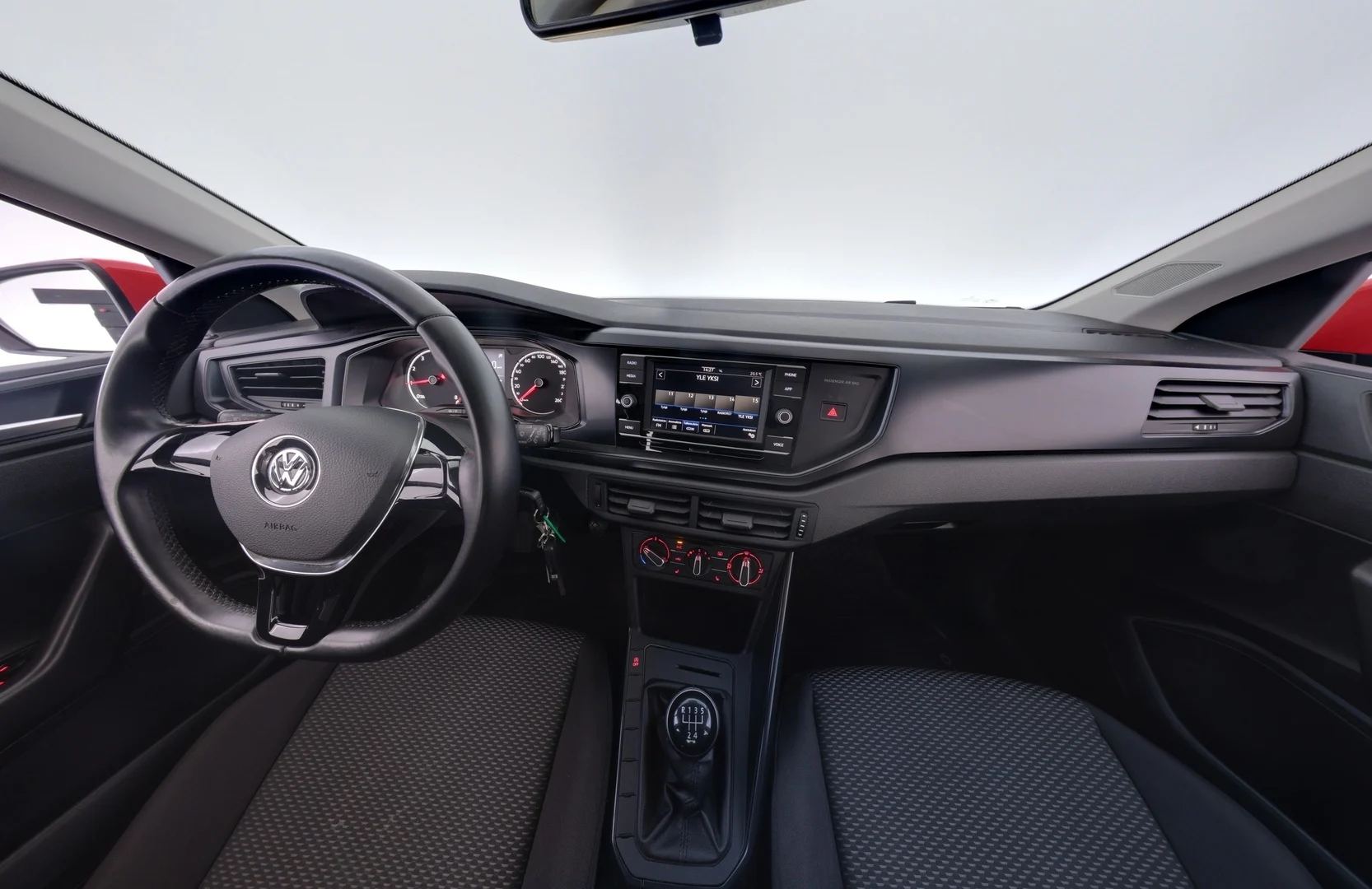 Car Image - 7lINzQMIFpDr0BjvZFV4lR