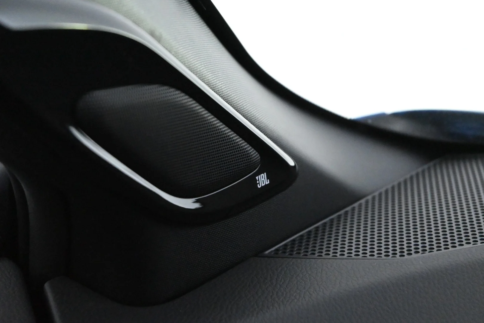 Car Image - 57PntZY4g1Idn82MbjsGuk