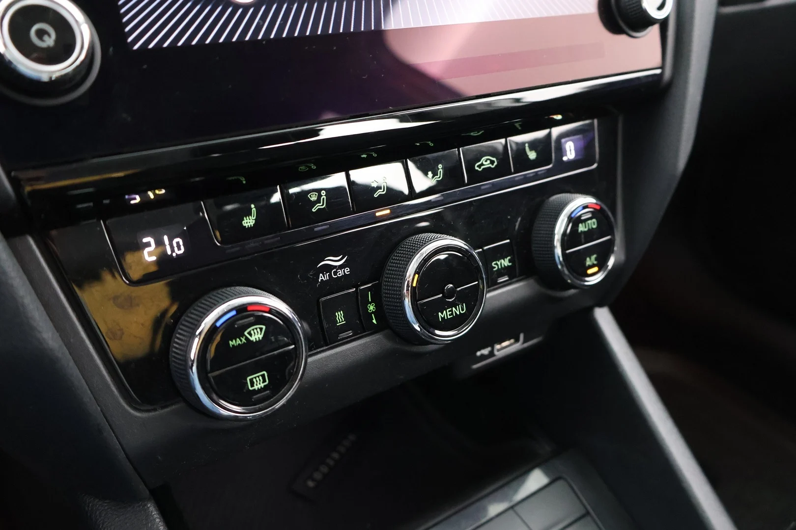 Car Image - 5mIcANjFRvkAQ6k2ychofB