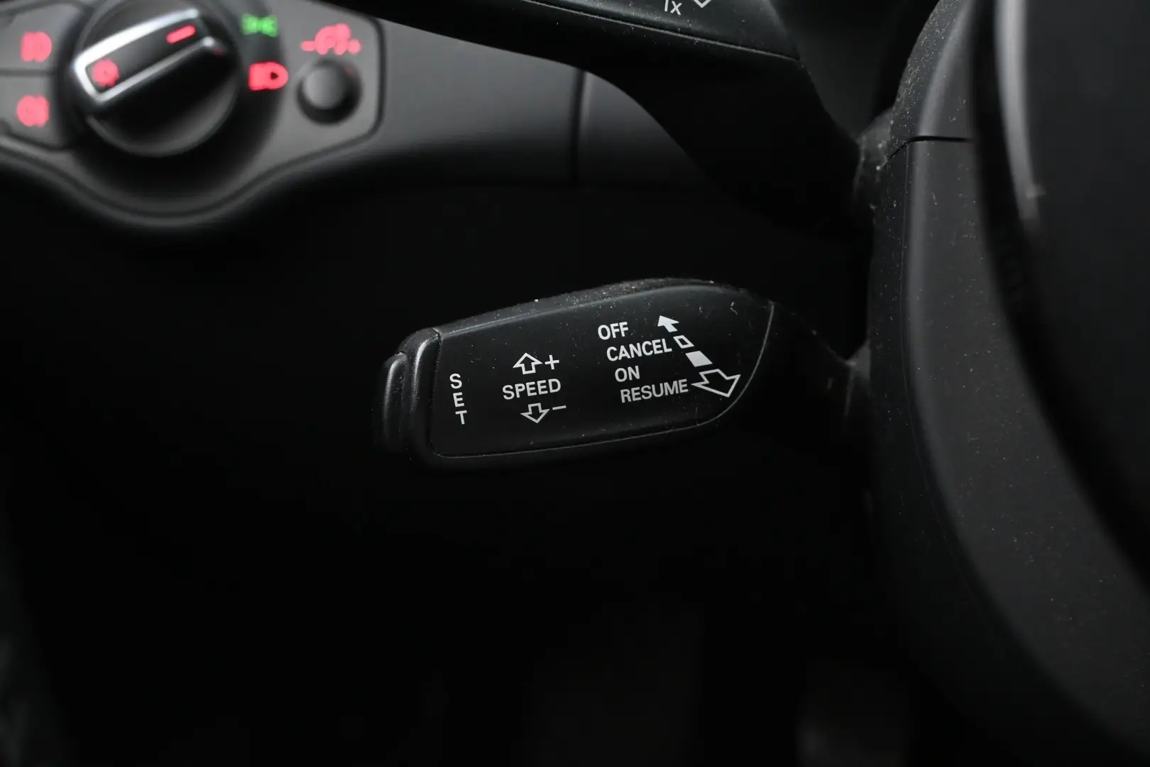 Car Image - 3BwA6jUYNNIx3a0weowvP7