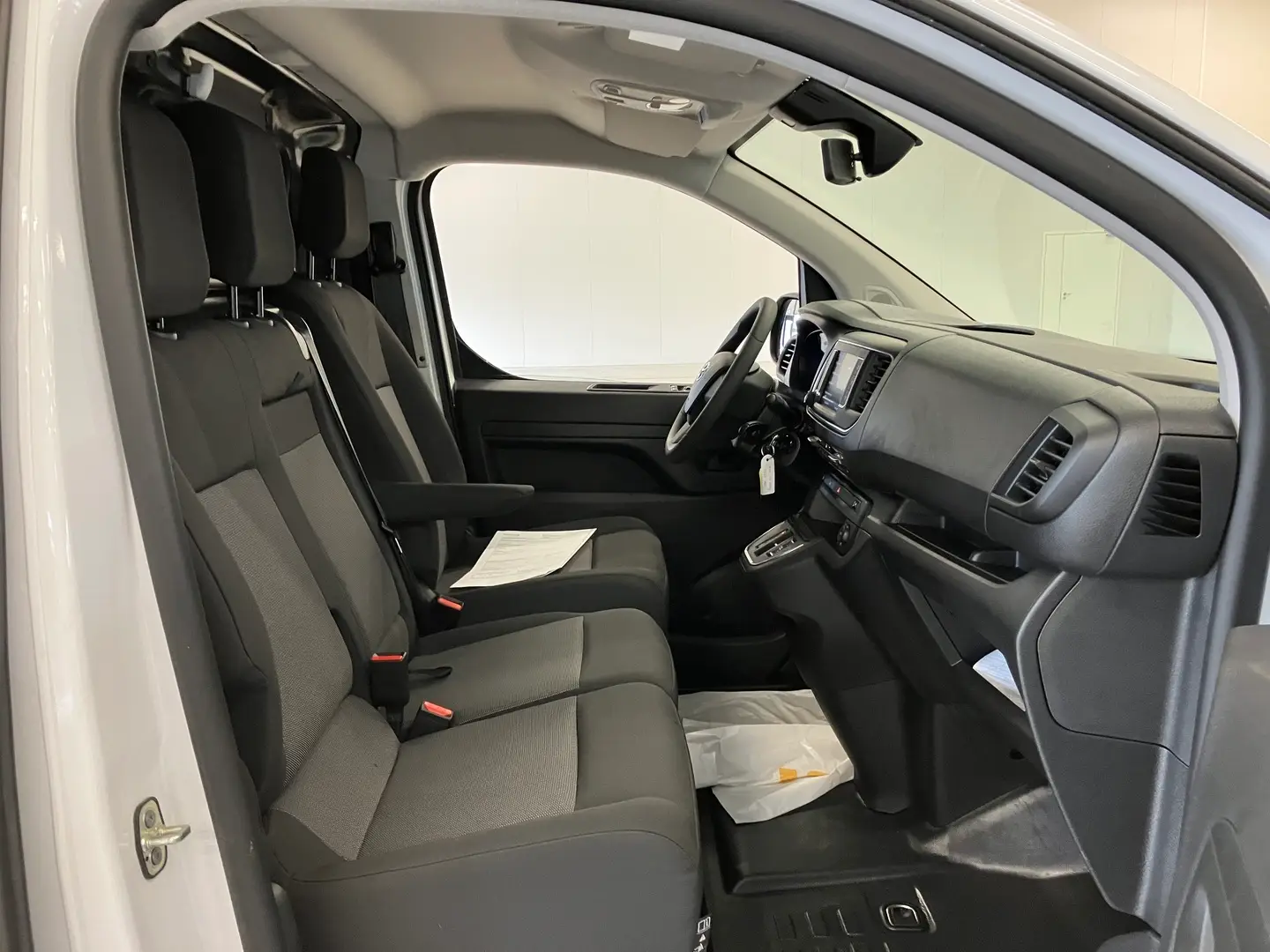 Car Image - 7AtFlWtqLuYqPumZRKfK9N