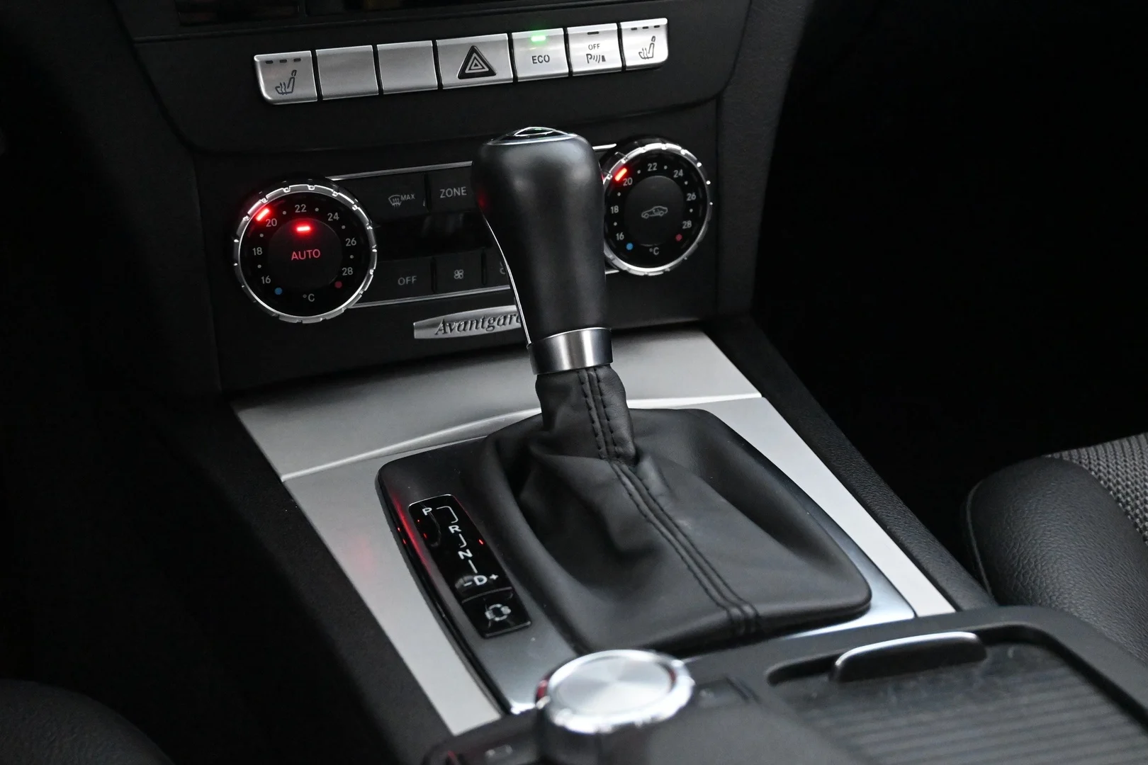 Car Image - 67QPSRZQPLyZaoZXsnsQJL