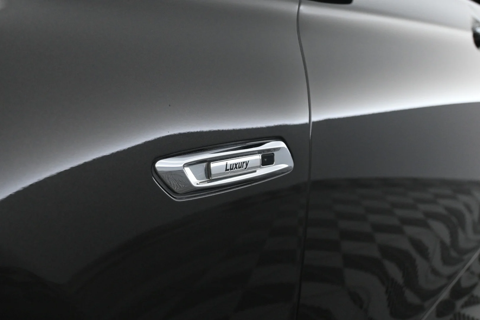 Car Image - 2QlVBRasV1XKM1xrVUv5nd