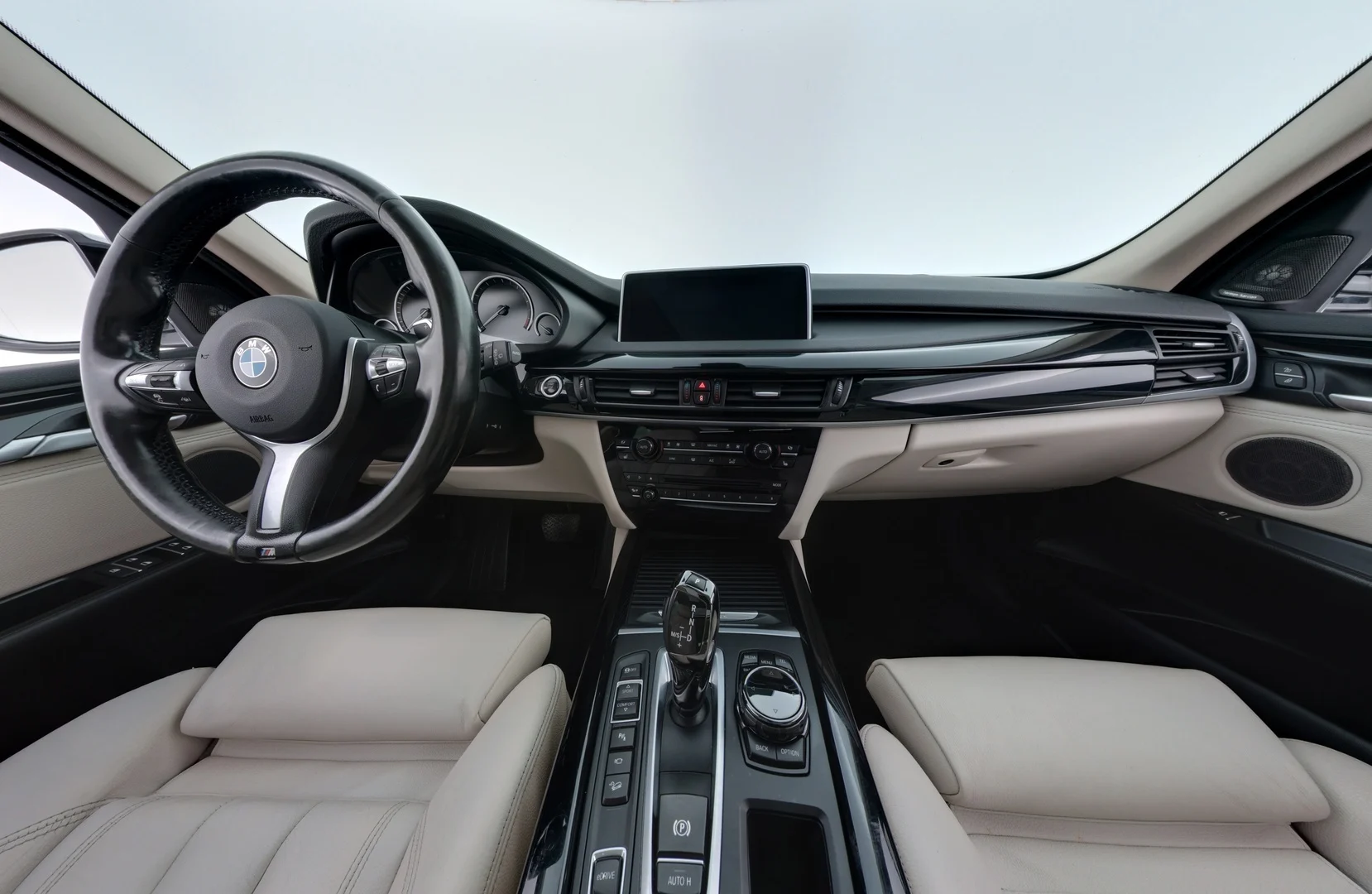 Car Image - 5W4ZEfJJeYw6fC7SHNVzxm
