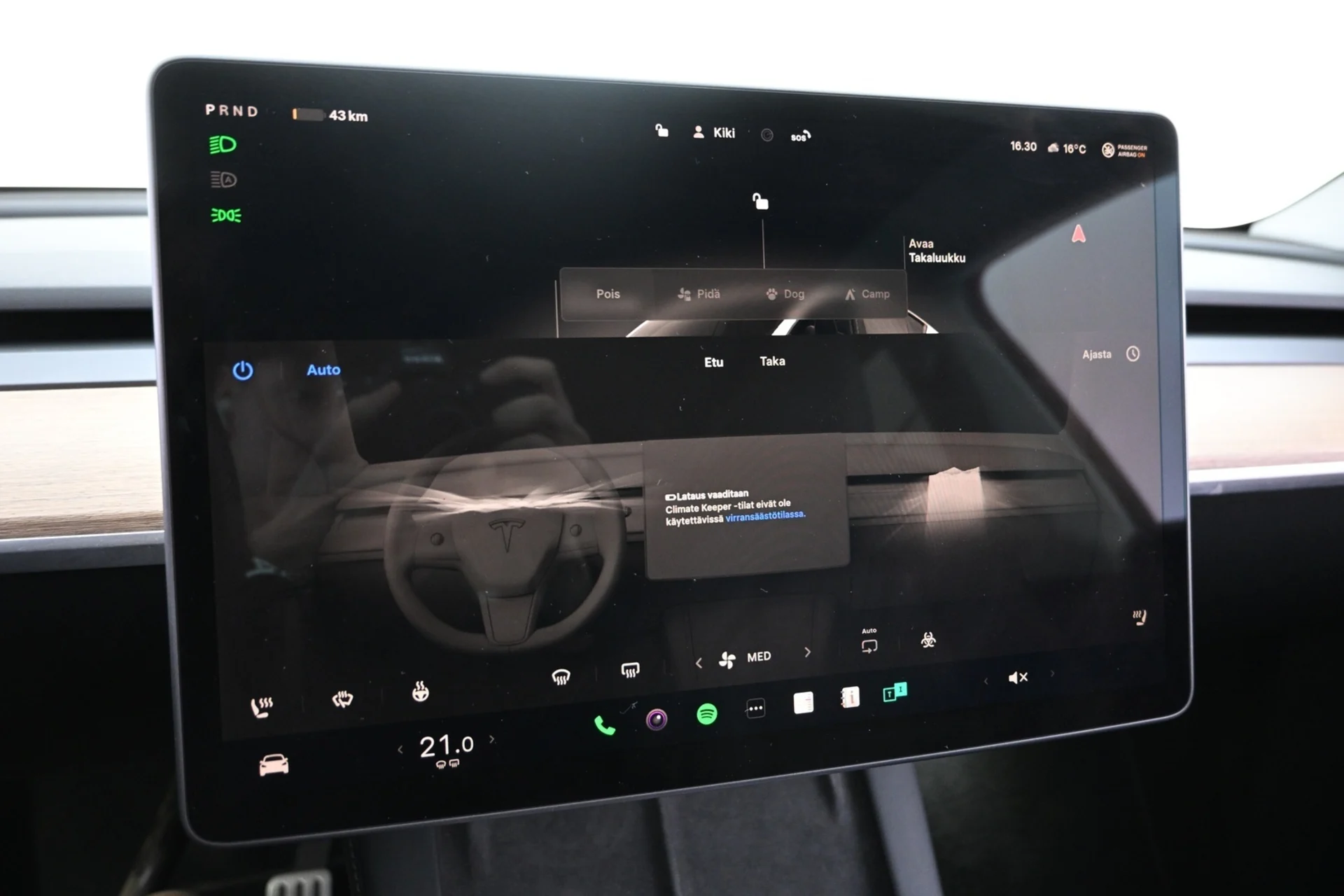 Car Image - 74xqPfubU3zlbIKWsb6iZy