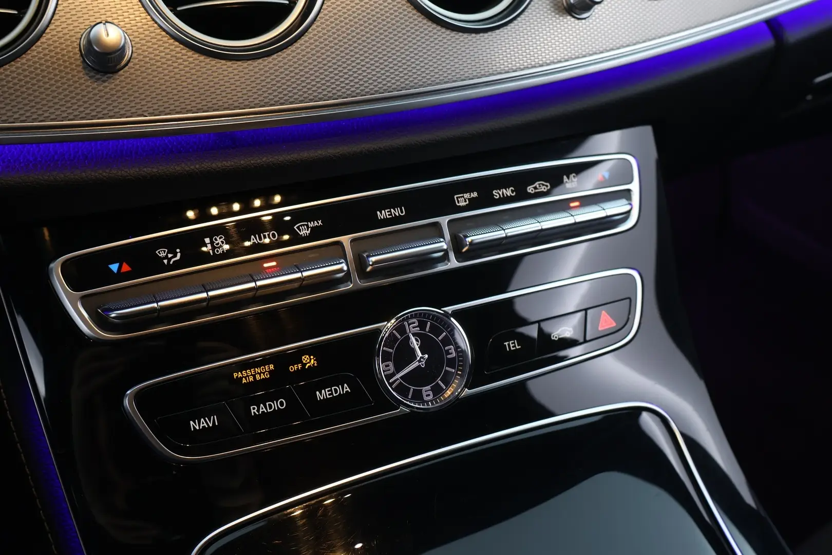 Car Image - 4tVp0VgP9OgwdiJmDYGnCe