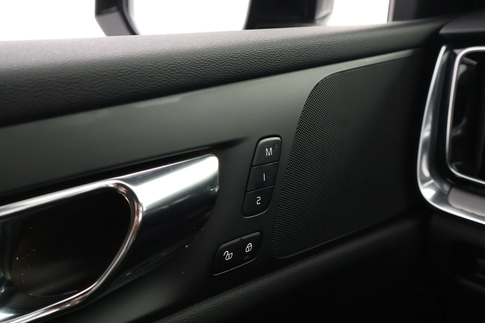 Car Image - 3XbEXEysDbj4oRJq676f0l