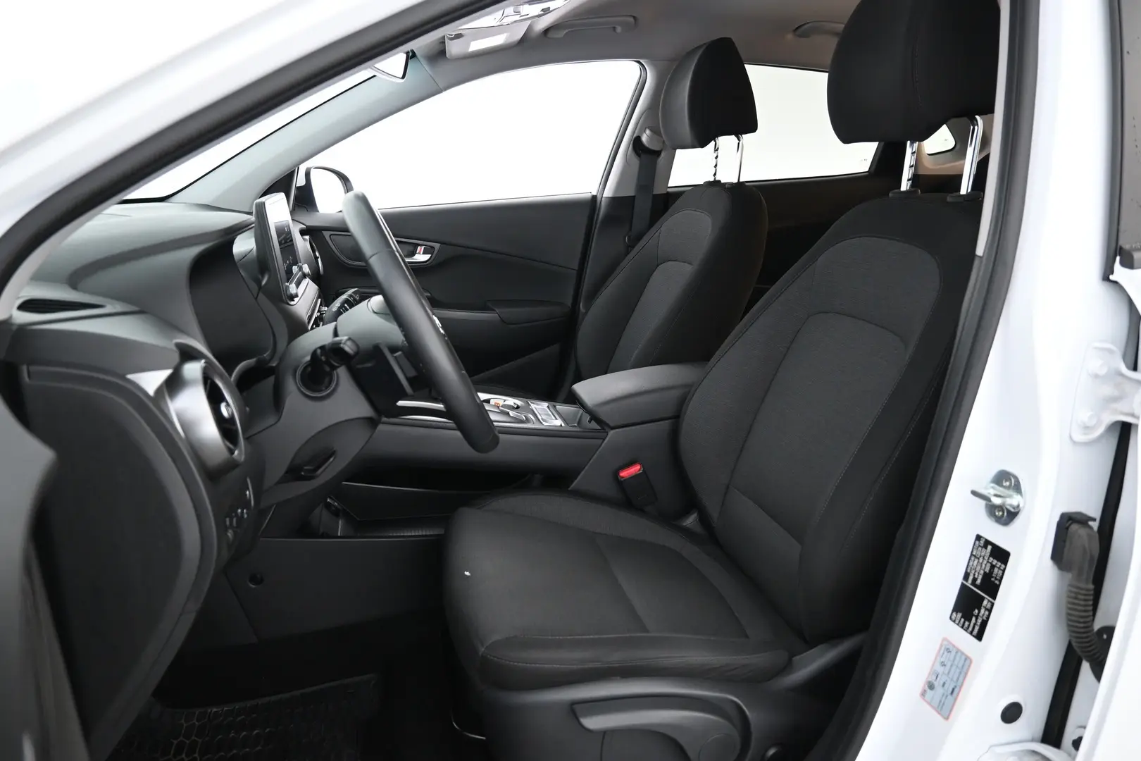 Car Image - 3Op5XNjLzVi8AiK4qazNKc