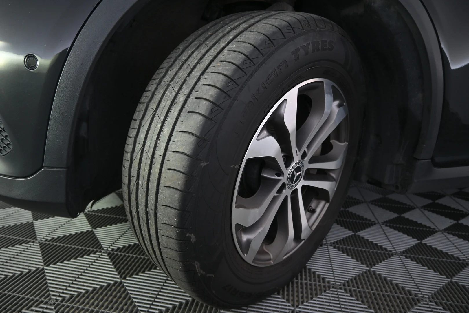 Car Image - 4yxdYNvVBIlNGoBeuJRYWy